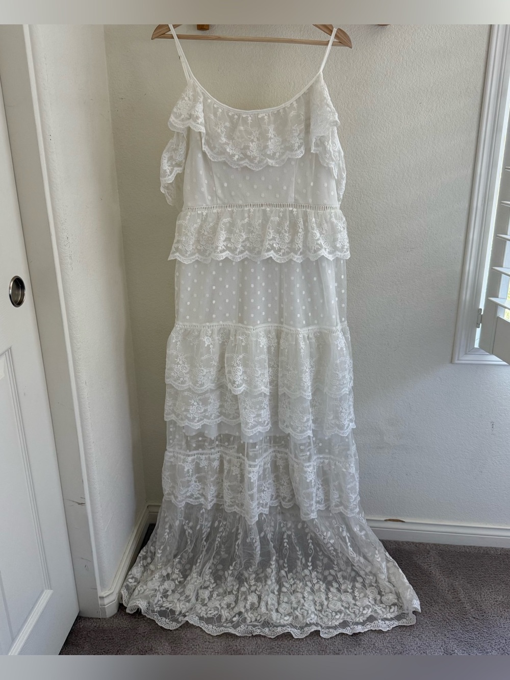 Boho White lace maxi cold shoulder tiered dress ruffles polka dots cottagecore - Picture 3 of 8